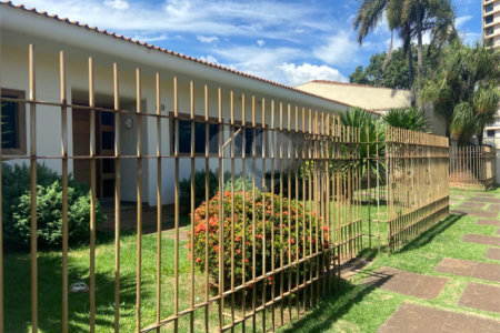 Casa à venda com 3 suítes em Jardim Primavera, Araraquara, SP