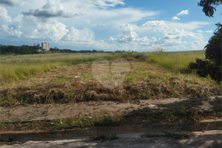 Terreno à venda em Residencial Vista do Horto, Araraquara, SP
