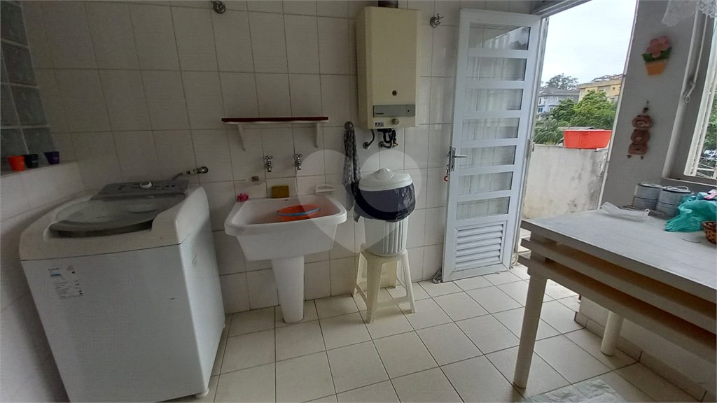 Sobrado à venda com 5 quartos em Tremembé, São Paulo, SP