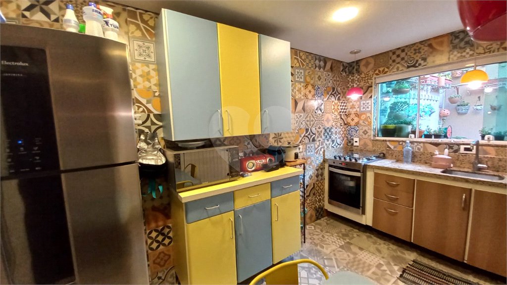 Casa à venda com 3 quartos, sendo 1 suíte, em Jardim Esmeralda, São Paulo, SP