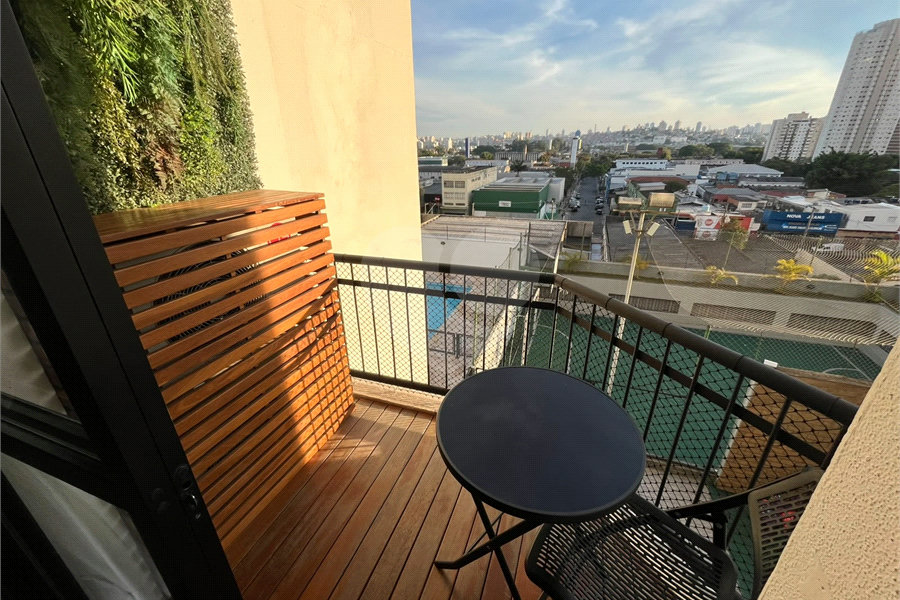 Apartamento à venda com 3 quartos, sendo 1 suíte,  em Vila Leopoldina, São Paulo, SP
