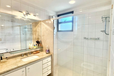 Apartamento à venda com 3 suítes em Vila Seixas, Ribeirão Preto, SP