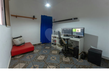 Casa à venda com 2 quartos, sendo 1 suíte, em Vila Pompéia, São Paulo, SP