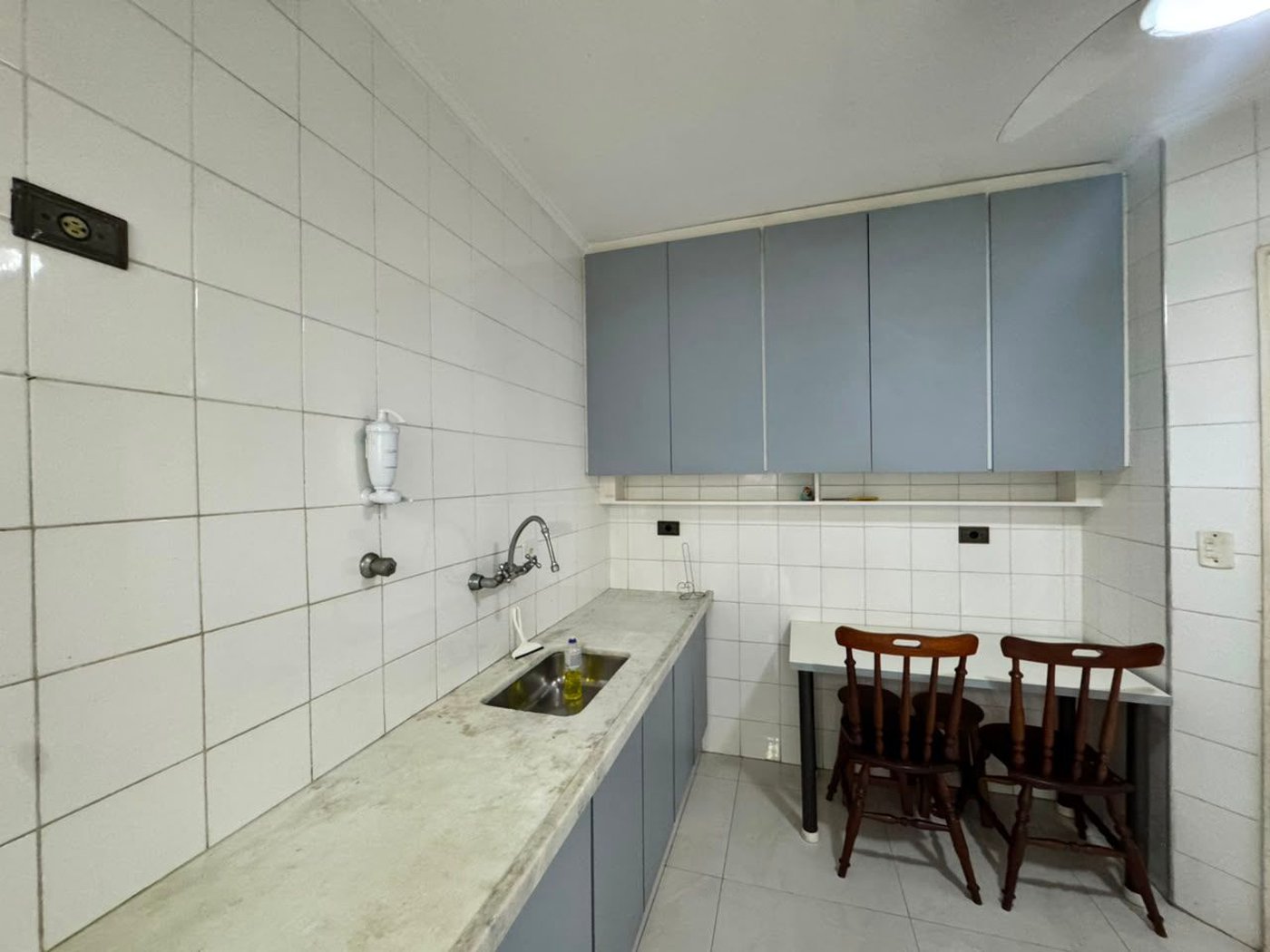 Apartamento com 3 dormitórios à venda, 73 m² por R$ 350.000,00 - Balneário Cidade Atlântica - Guarujá/SP