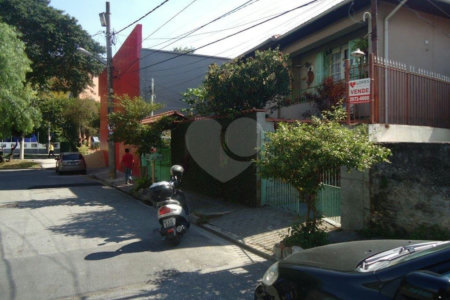 Casa Térrea à venda com 5 quartos, sendo 1 suíte,  em Santana, São Paulo, SP
