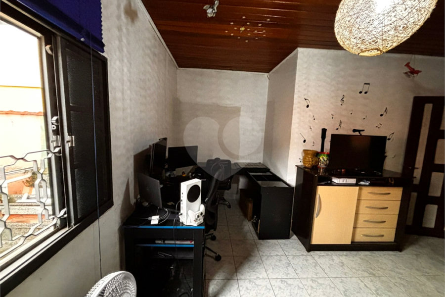 Casa Térrea à venda com 4 quartos, sendo 1 suíte, em Jaçanã, São Paulo, SP