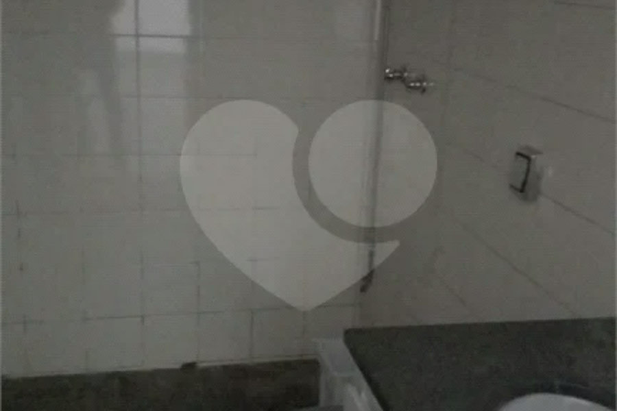 Sobrado à venda com 3 quartos, sendo 1 suíte, em Horto, São Paulo, SP