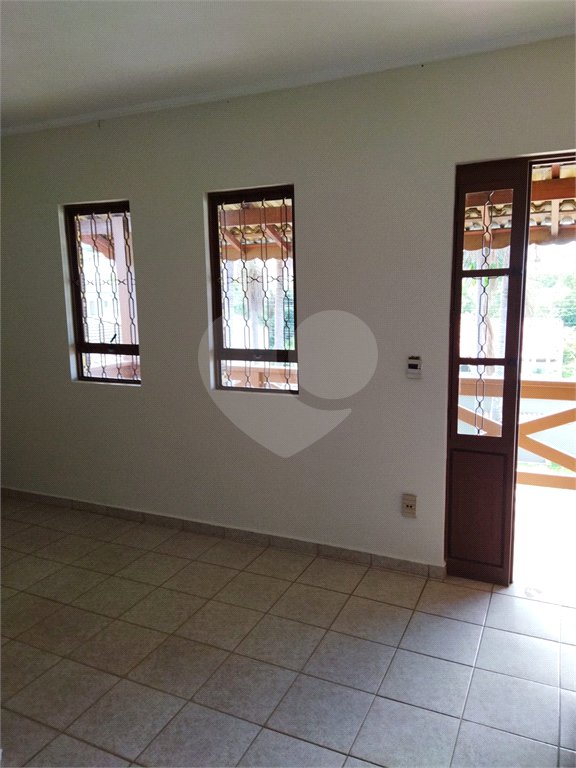 Sobrado à venda com 3 suítes em Vila Thais, Atibaia, SP