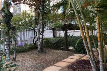 Apartamento à venda com 3 suítes em Vila Suzana, São Paulo, SP
