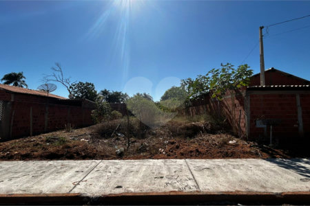 Terreno à venda em Jardim Paranapunga, Três Lagoas, MS
