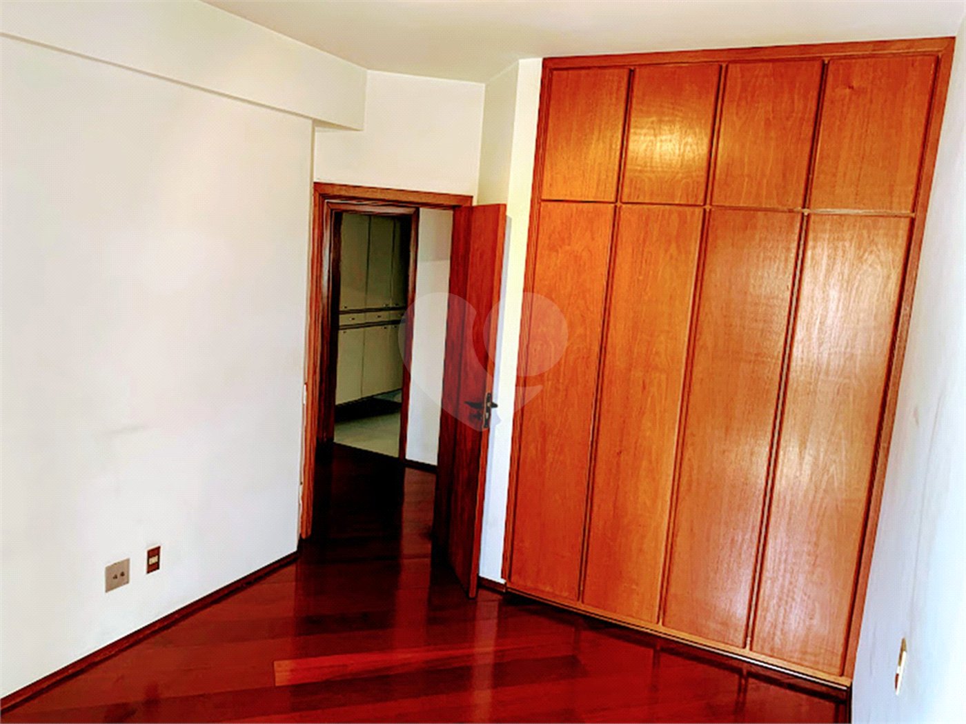 Apartamento à venda ou para alugar com 4 quartos, sendo 2 suítes, em Santana, São Paulo, SP