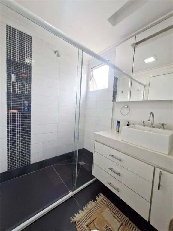 Apartamento à venda com 3 quartos, sendo 1 suíte, em Vila Suzana, São Paulo, SP
