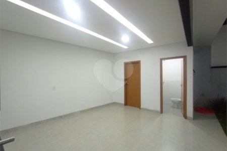 Casa à venda com 3 quartos, sendo 2 suítes, no condomínio Vila Rica, Indaiatuba - SP