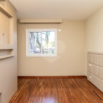 Casa à venda com 4 quartos, sendo 3 suítes, no condomínio Village Place, São Paulo - SP