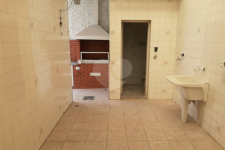 Casa à venda com 3 quartos, sendo 1 suíte,  em Vila Maria Alta, São Paulo, SP