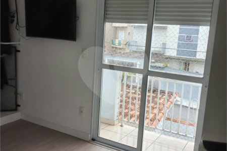 Sobrado à venda com 2 quartos, sendo 1 suíte, em Jardim Nathalie, Mogi das Cruzes, SP
