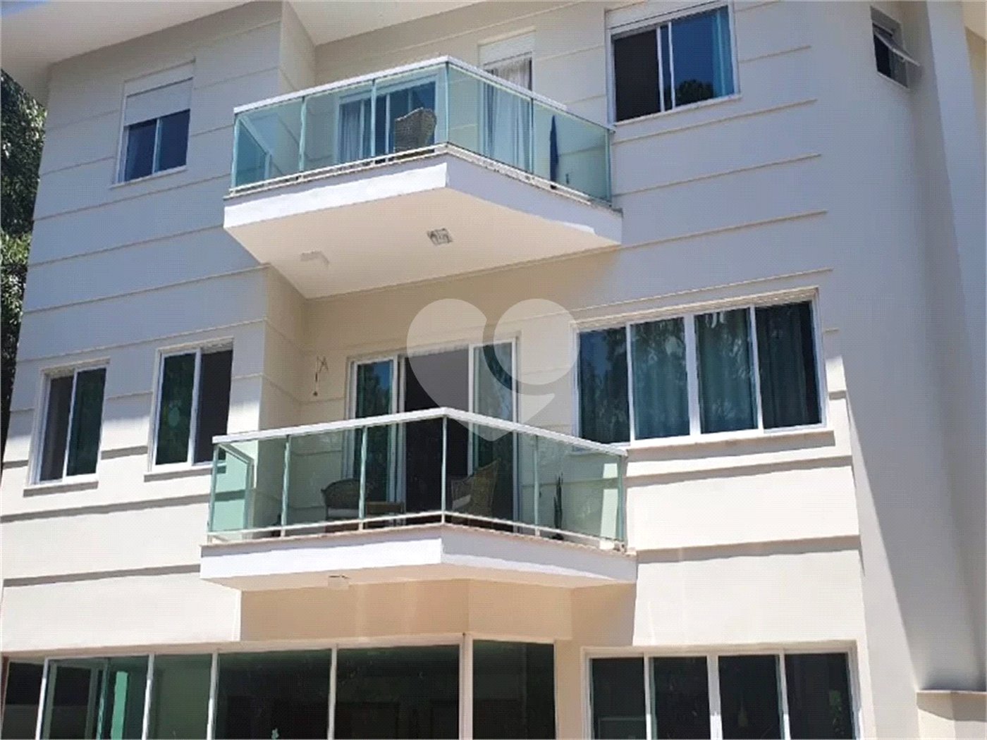 Casa à venda com 3 suítes no condomínio Parque Imperial da Cantareira, Mairiporã - SP