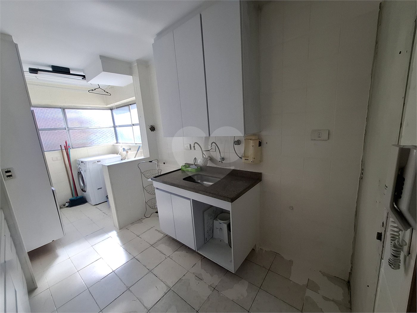 Apartamento à venda com 3 quartos, sendo 1 suíte, em Jardim Marajoara, São Paulo, SP