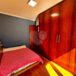Sobrado à venda com 4 quartos, sendo 1 suíte, em Tremembé, São Paulo, SP