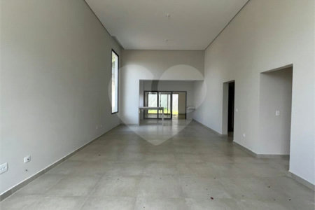 Casa à venda com 3 suítes no condomínio Spazio Design, Bragança Paulista - SP