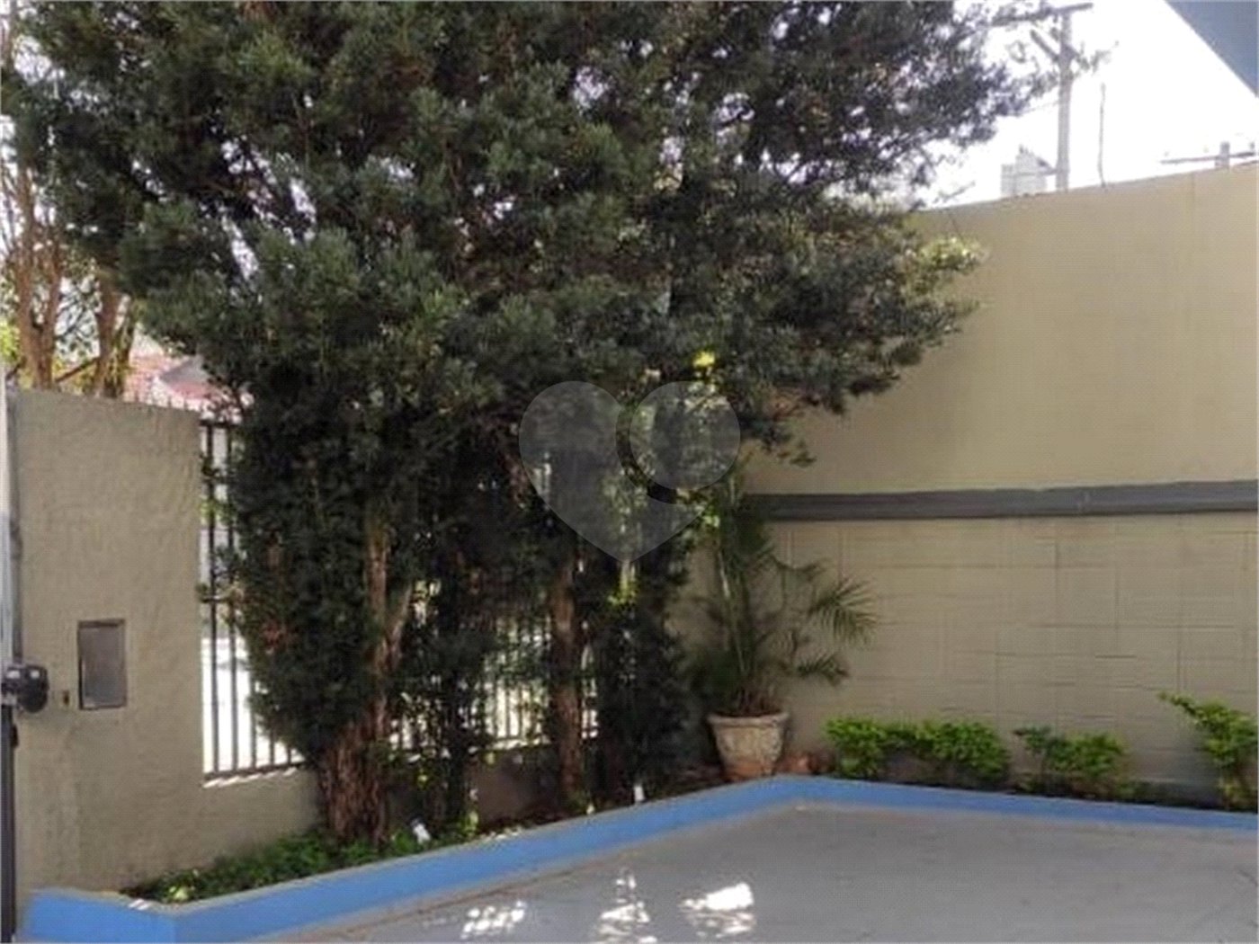 Casa Comercial na Vila Mariana, 400m², próximo metrô, 3 vagas, locação e venda
