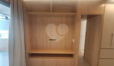 Apartamento à venda com 1 suíte em Moema, São Paulo, SP