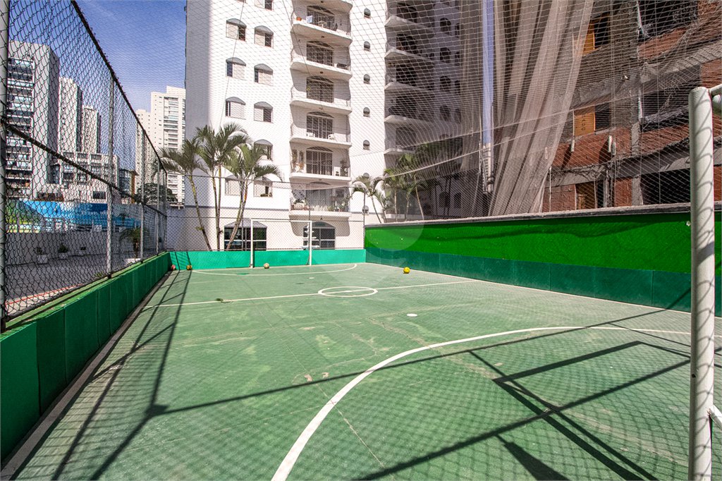 Apartamento à venda com 3 quartos, sendo 2 suítes, em Água Branca, São Paulo, SP
