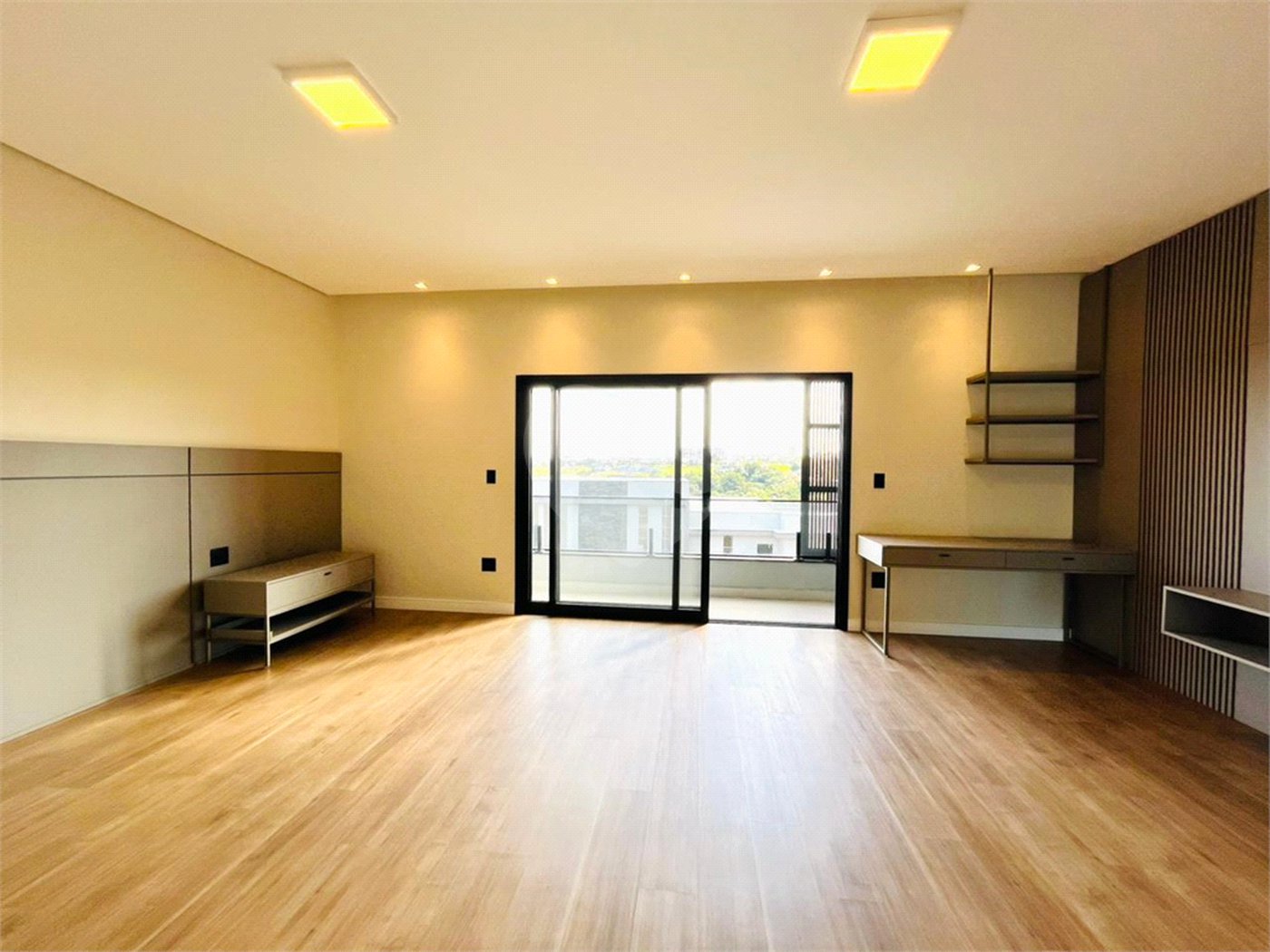 Casa à venda com 4 suítes no condomínio Saint Patrick, Sorocaba - SP
