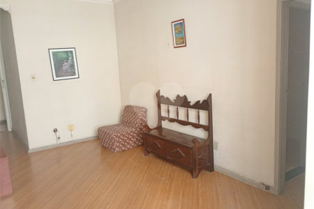 Apartamento à venda com 3 quartos, sendo 1 suíte, em Laranjeiras, Rio de Janeiro, RJ
