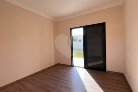 Casa à venda com 3 suítes no condomínio Village Ipanema 1, Araçoiaba da Serra - SP