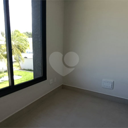 Casa à venda com 3 suítes no condomínio Villa Sapezal, Indaiatuba - SP