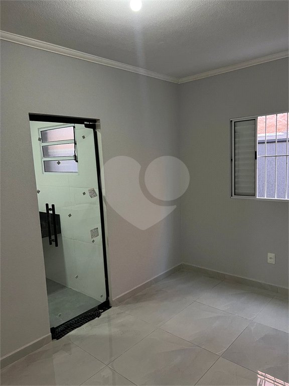 Casa à venda com 3 quartos, sendo 1 suíte, em Loteamento Serra dos Cristais, Várzea Paulista, SP