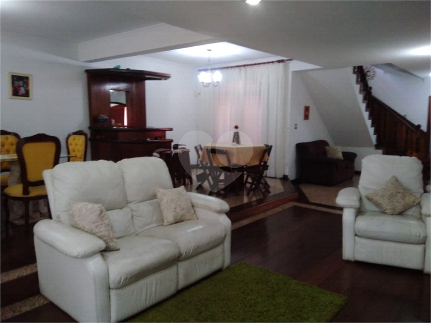 Sobrado à venda com 5 quartos, sendo 2 suítes, em Vila Rosália, Guarulhos, SP