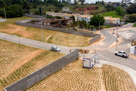 Terreno à venda no condomínio Residencial Villagio Bellini, São Roque - SP