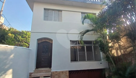 Casa à venda com 4 quartos, sendo 2 suítes,  em Vila Gustavo, São Paulo, SP