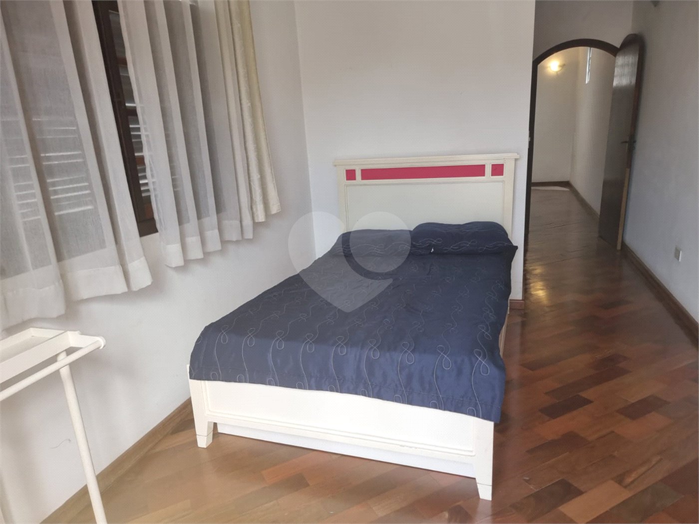 Sobrado à venda ou para alugar com 3 quartos, sendo 2 suítes,  em Ferreira, São Paulo, SP