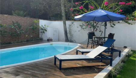 Casa à venda com 3 quartos, sendo 2 suítes,  em Maresias, São Sebastião, SP