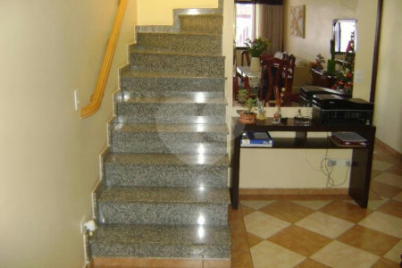 Casa à venda com 3 suítes em Vila Firmiano Pinto, São Paulo, SP
