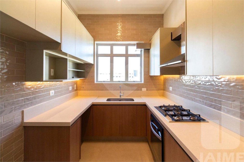 Apartamento à venda ou para alugar com 4 quartos, sendo 2 suítes, em Higienópolis, São Paulo, SP