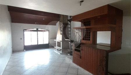 Casa para alugar com 4 quartos, sendo 3 suítes, em Alvinópolis, Atibaia, SP