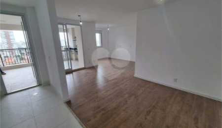 Apartamento à venda com 2 quartos, sendo 1 suíte, em Parque São Jorge, São Paulo, SP