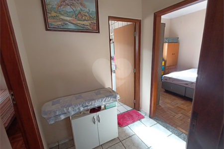 Casa à venda com 3 quartos em Vila Reis, Itapetininga, SP