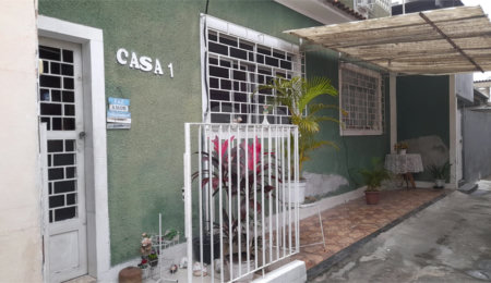 Casa de Vila à venda com 3 quartos, sendo 1 suíte,  em Realengo, Rio de Janeiro, RJ