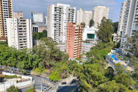 Apartamento à venda com 2 quartos, sendo 1 suíte,  em Vila Andrade, São Paulo, SP