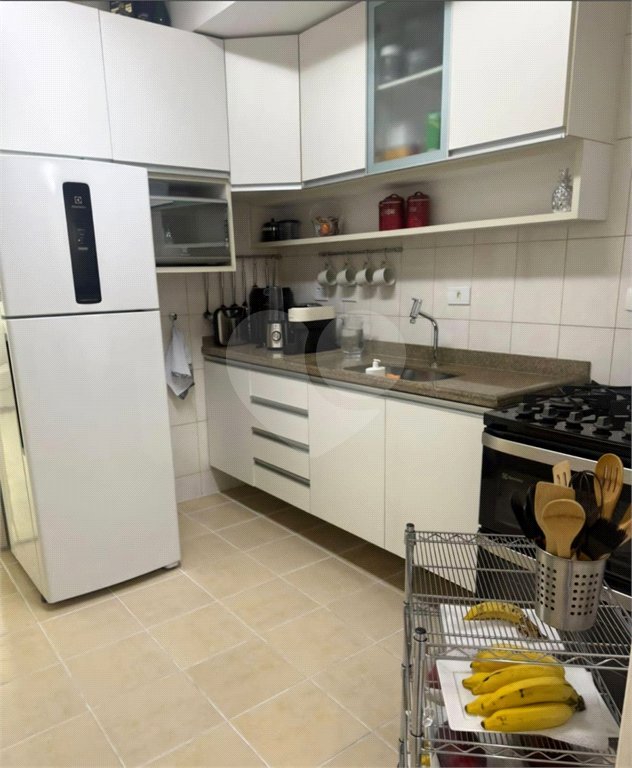 Casa à venda com 3 quartos, sendo 1 suíte, no condomínio Villas de São Francisco, São Paulo - SP