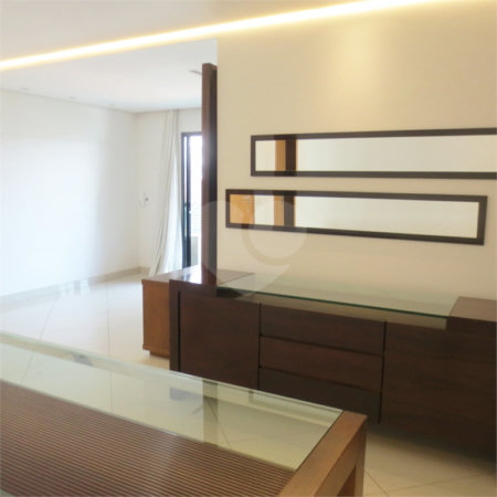 Apartamento à venda com 4 quartos, sendo 1 suíte, em Chácara Inglesa, São Paulo, SP