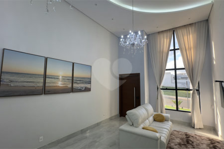 Casa à venda com 3 quartos, sendo 1 suíte, no condomínio Jardim Residencial Dona Maria José, Indaiatuba - SP
