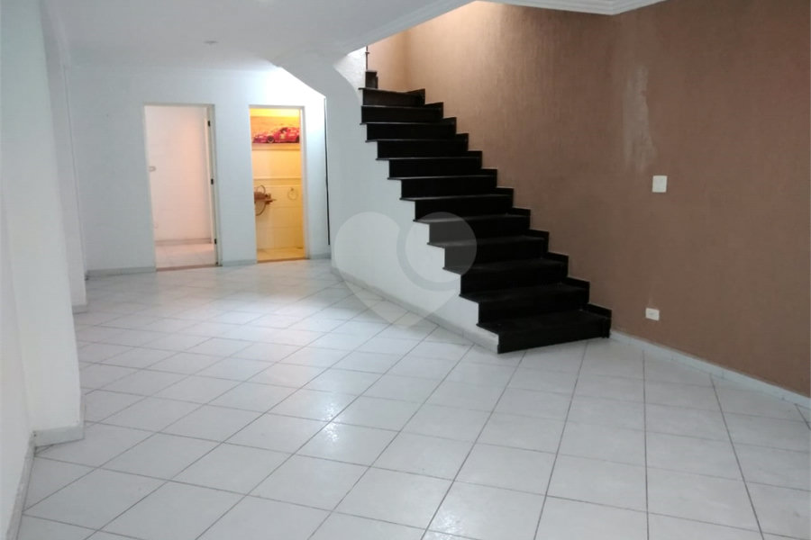 Sobrado à venda com 5 suítes em Santana, São Paulo, SP