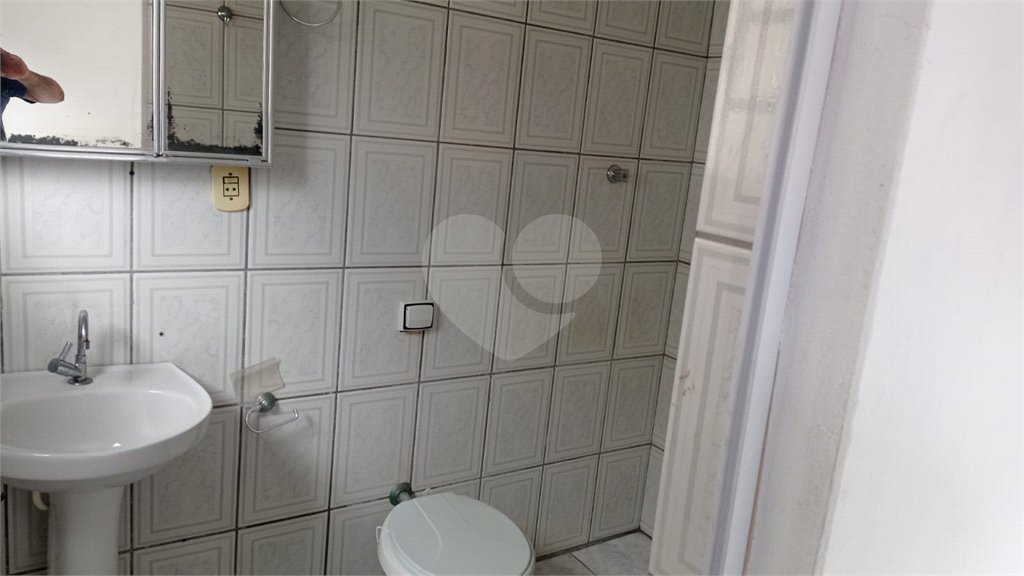 Casa à venda com 4 quartos, sendo 1 suíte, em Vila Arruda, Itapetininga, SP