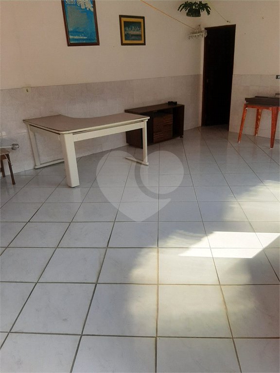 Sobrado à venda com 3 quartos, sendo 1 suíte, em Tremembé, São Paulo, SP